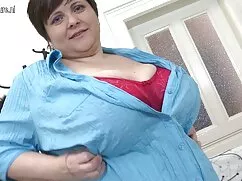 টাইট গুদের চুদা চুদি ...