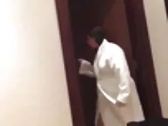 টাইট গুদের মেয়ের