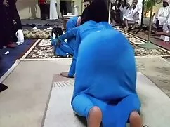 মেয়ে হিজড়া পোঁদ উভ ...